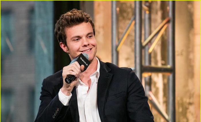 jack quaid miłość życie