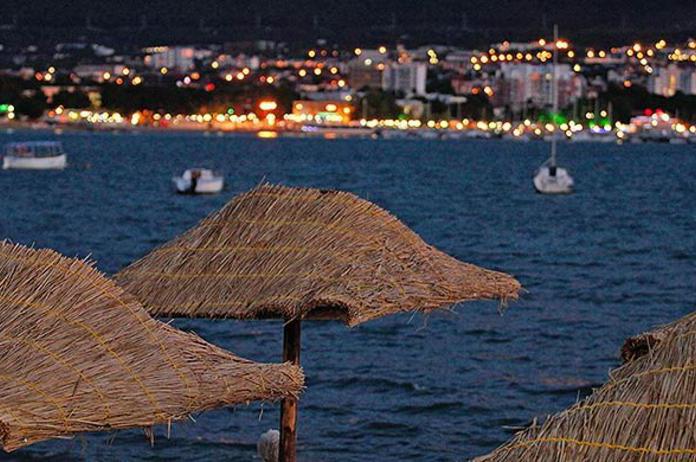 Plaża dla nudystów w Gelendzhik lub Wild Beach