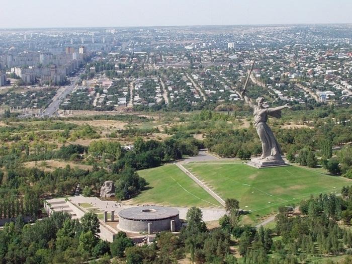 Zabytki Wielkiej Wojny Ojczyźnianej w rosyjskich miastach-bohaterowie